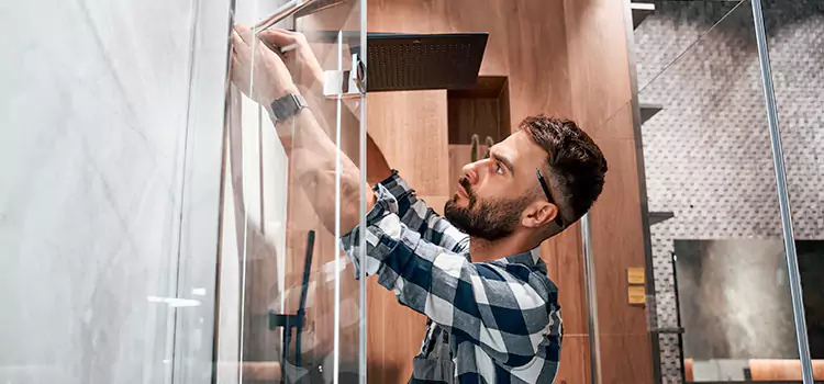 Replace Shower Doors with Frameless Eagan